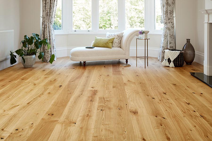 Home Choice Engineered European Nature Oak Flooring 14mm x 180mm Cinnamon Grande Oiled