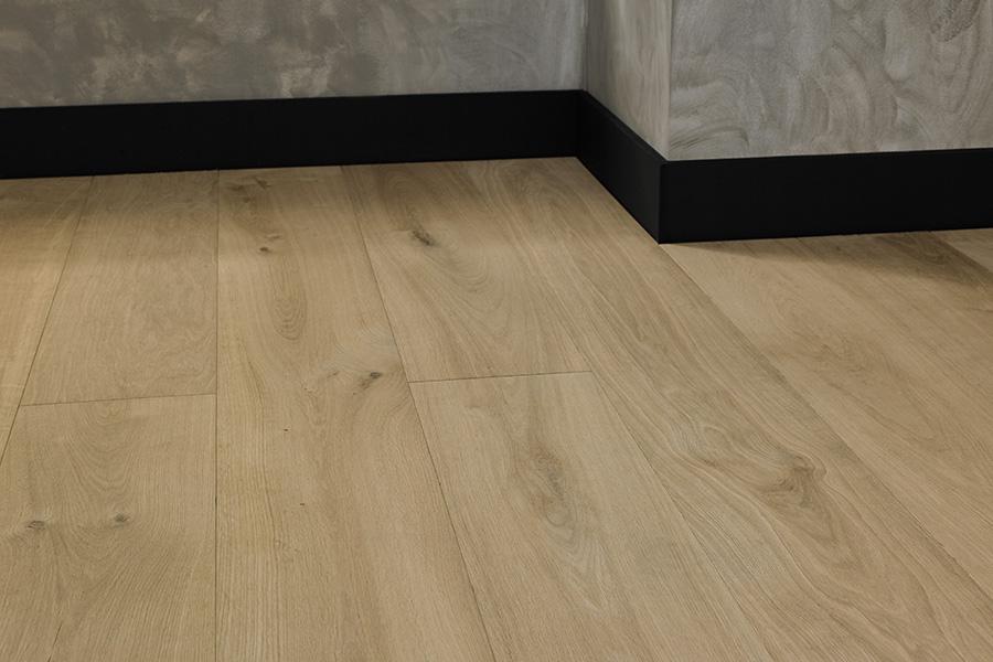 Galleria Professional Engineered Rustic Oak Flooring 20mm x 190mm Natu