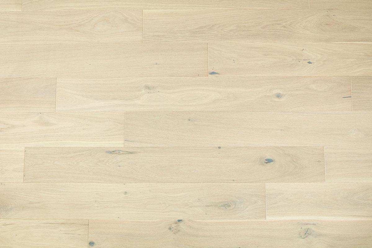 Home Choice Engineered European Rustic Oak Flooring 14mm x 130mm Cappuccino Lacquered