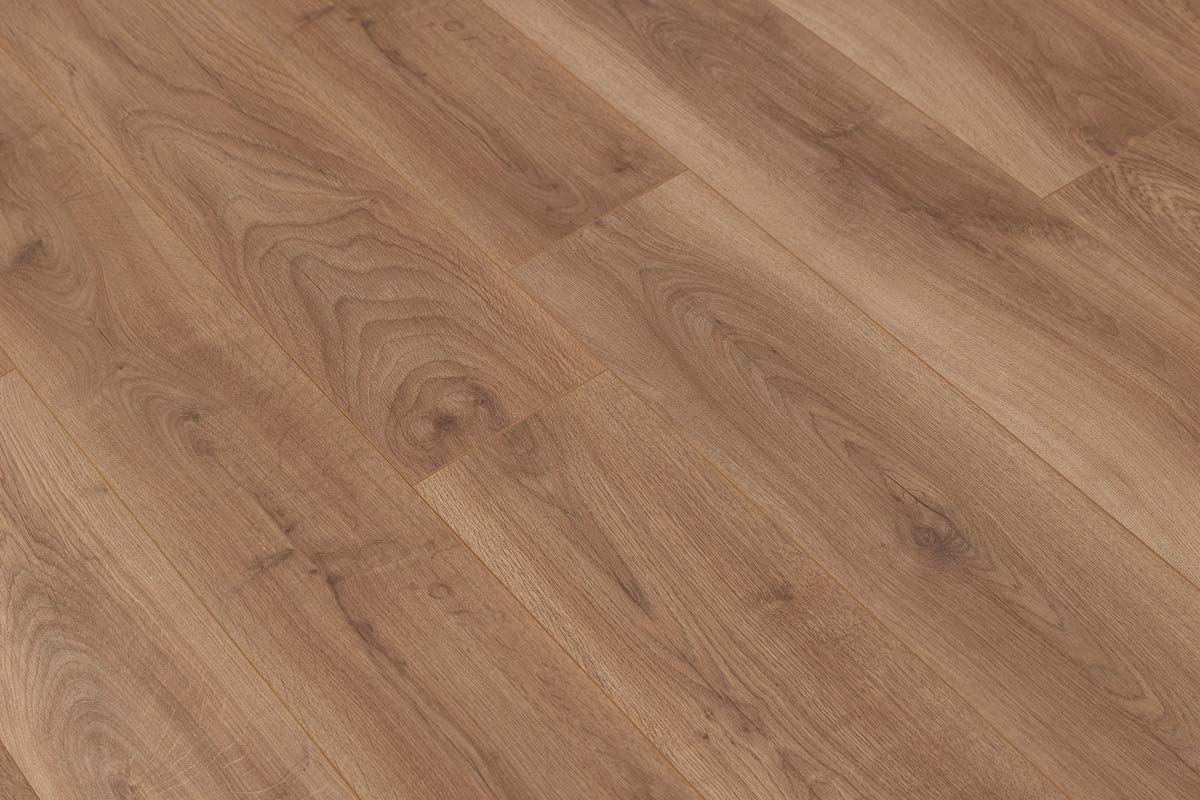 Series Woods 10mm Laminate Flooring Golden Oak