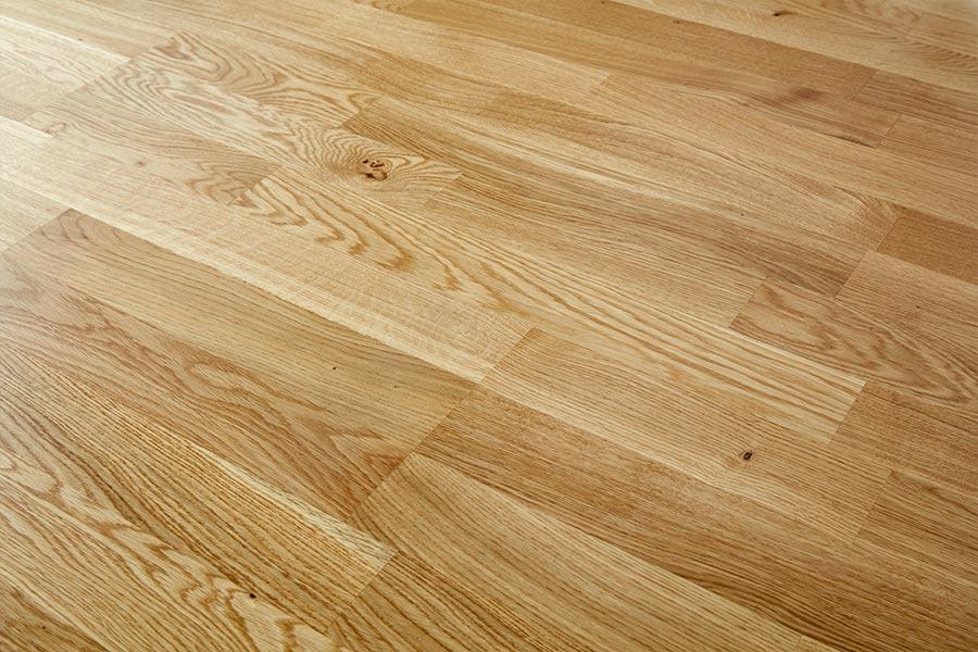 Home Choice Engineered European Nature Oak Flooring 14mm x 207mm 3 Strip Lacquered