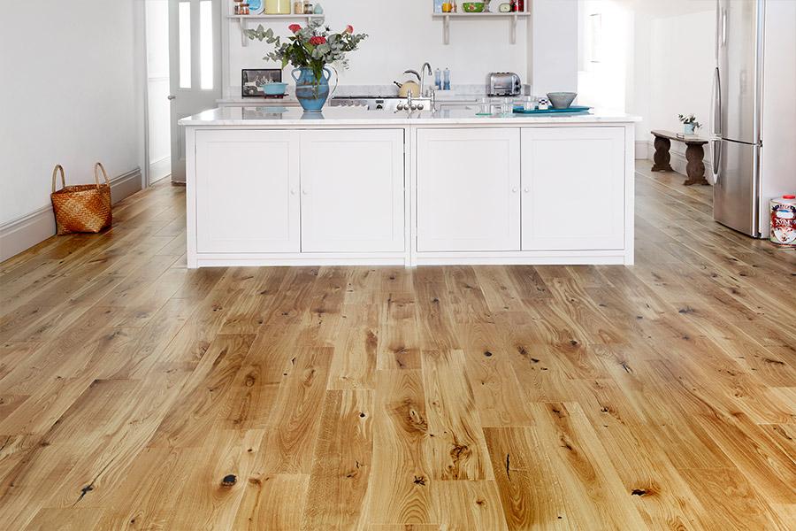 Home Choice Engineered European Rustic Oak Flooring 14mm x 180mm Natural Lacquered