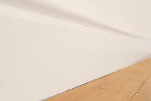 How to paint skirting boards with carpets
