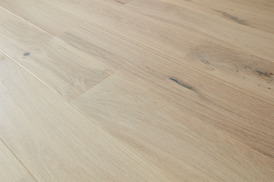 Home Choice Engineered European Rustic Oak Flooring 14mm x 180mm Alabaster Lacquered
