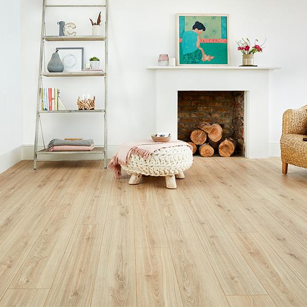 Series Woods 12mm Laminate Flooring Phalsbourg Oak