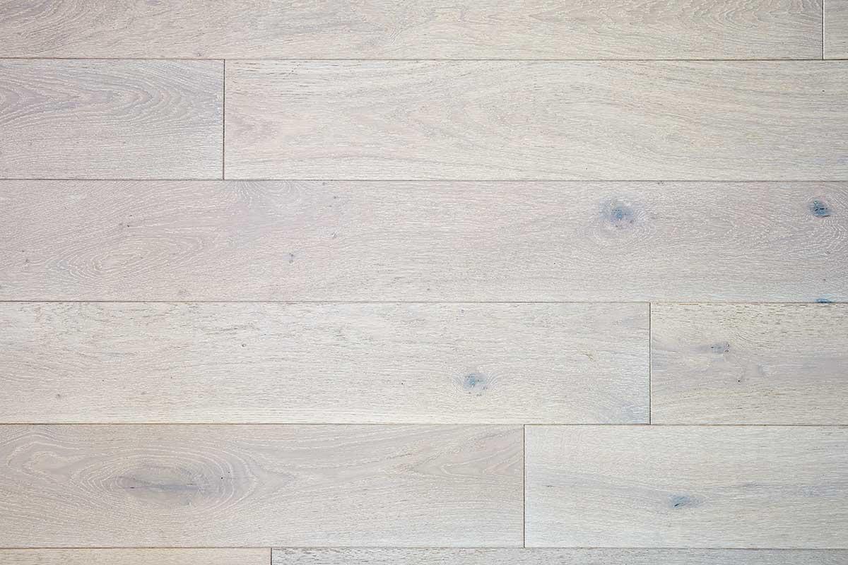 Galleria Professional Engineered European Rustic Oak Flooring 20mm x 190mm Winter Dawn Lacquered