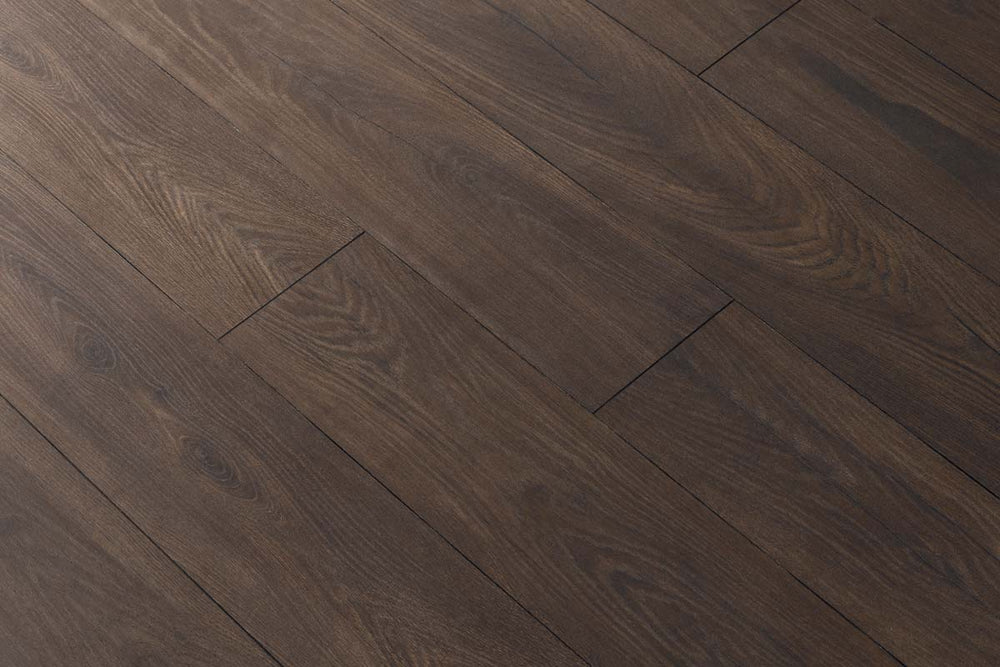Aqualock 10mm Laminate Flooring Mocha Oak