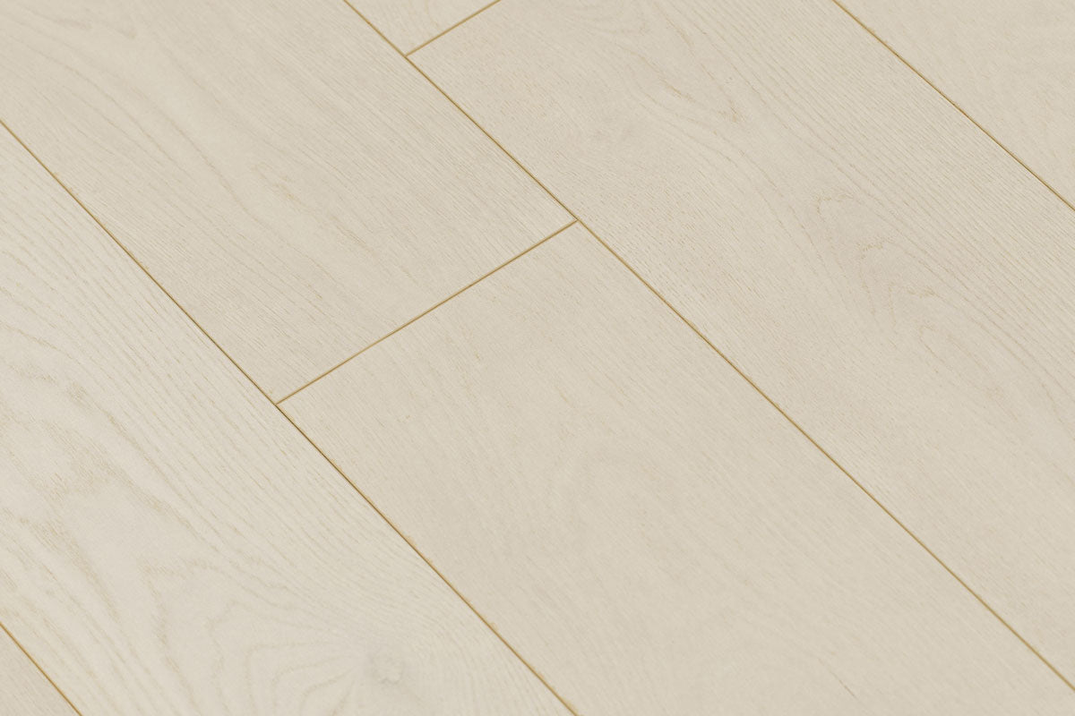 Aqualock 10mm Laminate Flooring White Linen Oak