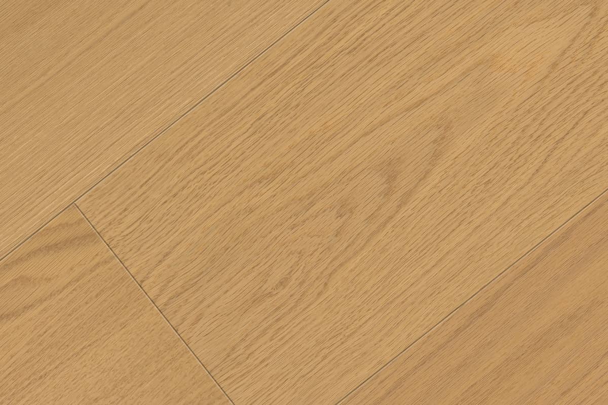 Home Choice Engineered Select Oak 14mm x 190mm Golden Pecan Matt Lacquered