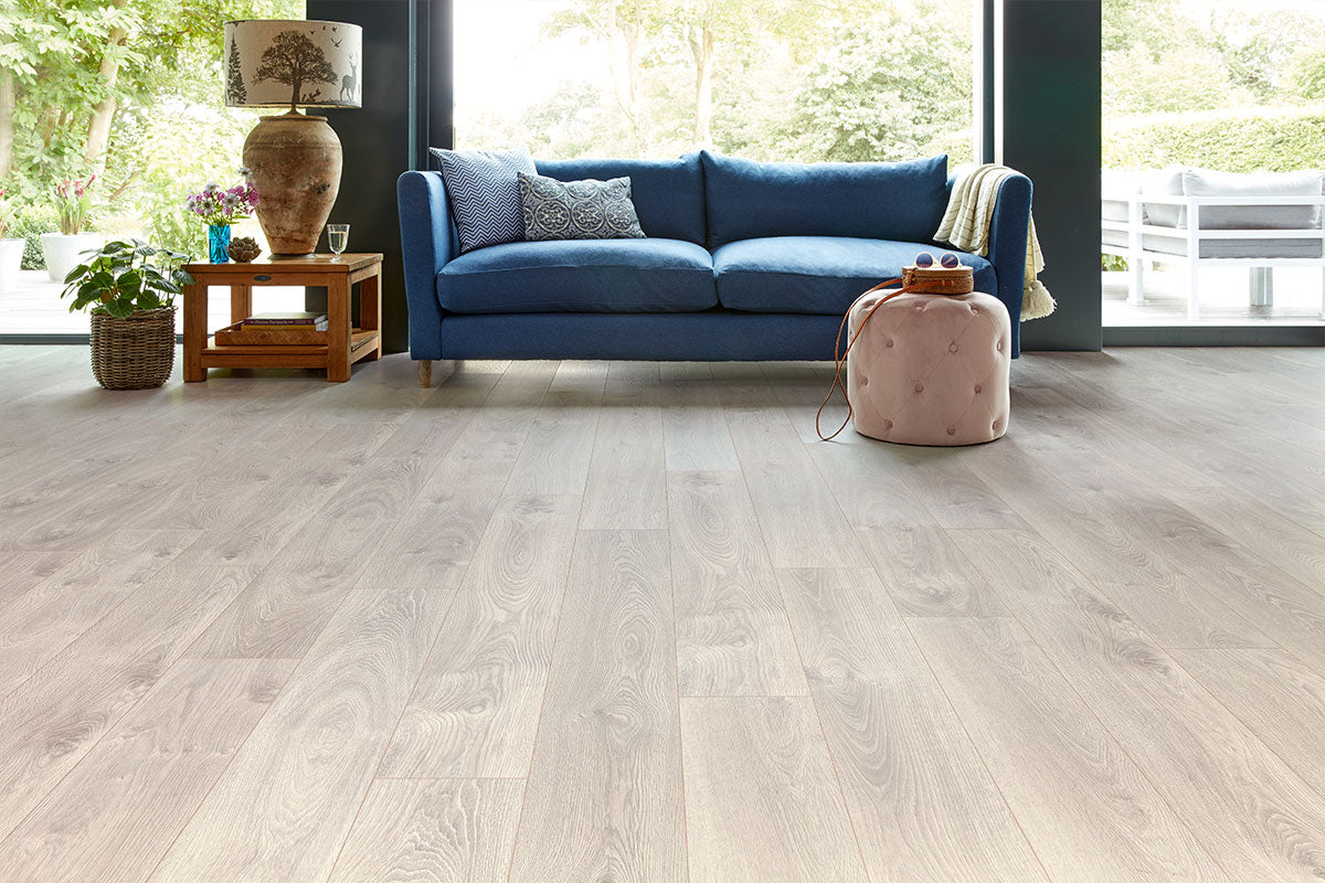 Series Woods Professional 12mm Laminate Flooring Pebble Oak